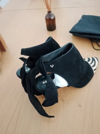 2 pares Zapatos de tacón