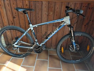 EXCELENTE Bicicleta MTB Giant Talon 27.5" Talla L