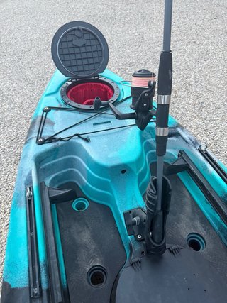 Kayak de Pesca KOL OUTDOOR con Remo y Cañeros