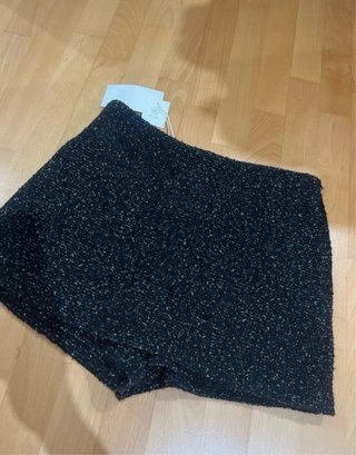 Conjunto falda pantalón y chaqueta