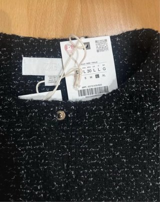 Conjunto falda pantalón y chaqueta