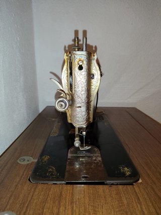 Máquina de coser Singer antigua vintage