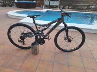BICICLETA MOMA EQX