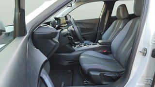 Peugeot e-2008 Eléctrico Allure 100 kW (136 CV)