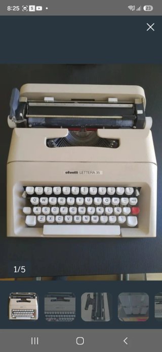 Máquina de escribir Olivetti Lettera 35