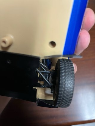VW Touareg Dakar Burago 1/18