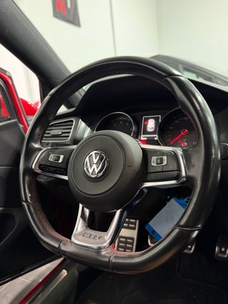 Volkswagen Golf Volkswagen Golf GTI 2.0 TSI 220CV DSG BMT