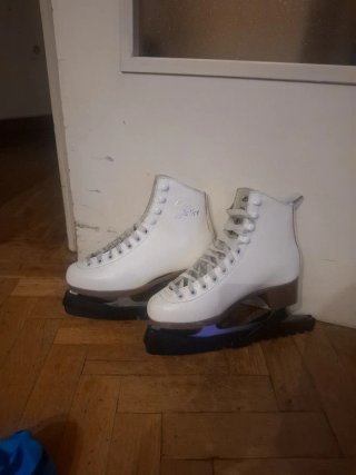 Patines de hielo blancos Juliet