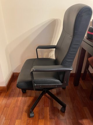 Silla de escritorio IKEA MILLBERGET Negra