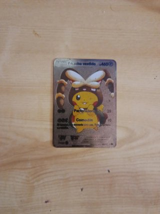 Carta Pokémon Dorada Pikachu