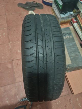 RUEDA AUXILIO