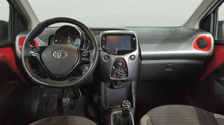 Toyota Aygo 1.0 70 x-play 53 kW (72 CV)