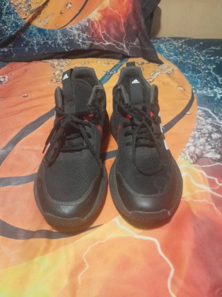 Zapatillas adidas baloncesto 42