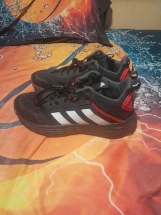 Zapatillas adidas baloncesto 42