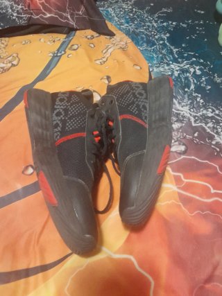 Zapatillas adidas baloncesto 42