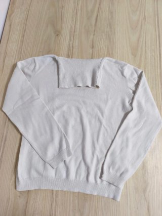 Jersey manga larga cuello alto blanco