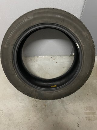 Neumático Continental TS850P Invierno 235 55 19”