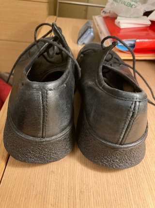 Zapatos Camper Negros Vintage. Suela fina
