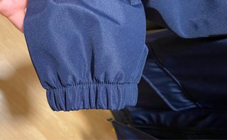 Chaqueta Cortavientos Impermeable Azul (11 años)