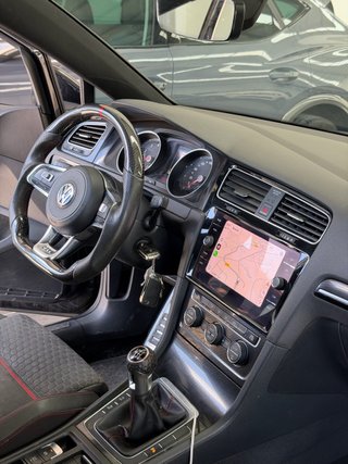 Volkswagen Golf Volkswagen Golf GTI Performance 2.0 TSI DSG BMT