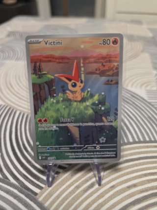 Carte Pokémon Victini Base 80 HP nm