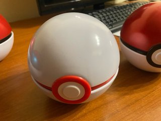 Lotto 4 Sfere Pokémon