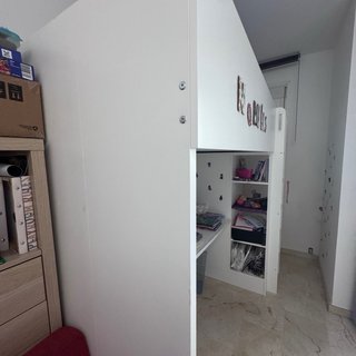 Cama Alta Juvenil con Escritorio y Armario