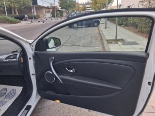 Renault Megane año 2011 solo 168000km Etiqueta C