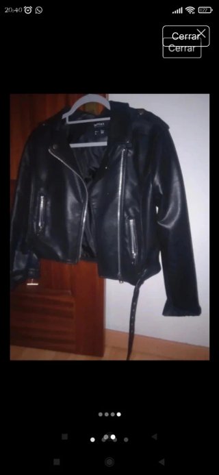 Cazadora polipiel Lefties negra cremalleras