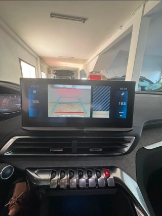 Peugeot 3008 2021