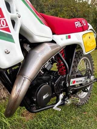 RIEJU MR 80 con ITV Y DOCUMENTACIÓN AL DIA