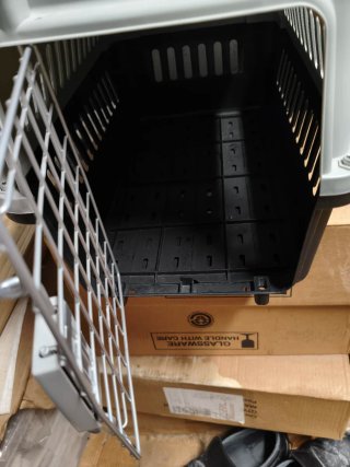 Transportín para mascotas gris y negro