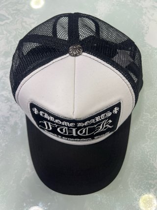Gorra Chrome Hearts Negra y Blanca