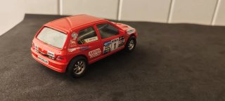 Scalextric Renault Clio Rojo