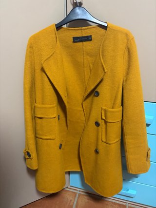 Gabardina Zara Mostaza Talla S