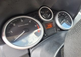 Peugeot 207 2012