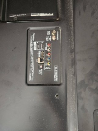 Smart TV LG Grande con Pantalla Rota