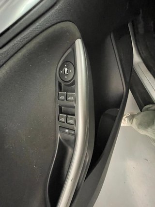 Ford Focus (125cv)