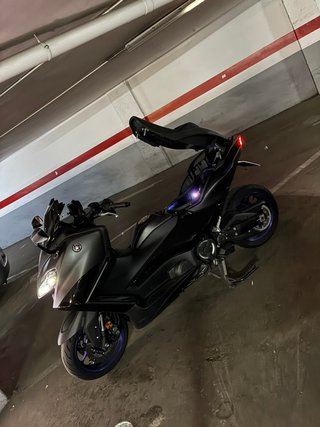Yamaha Tmax 560 2024 Icon Blue