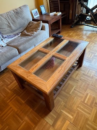 Muebles de salón de madera maciza y mesa