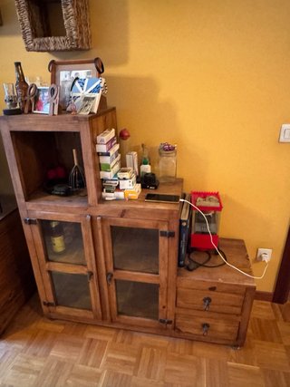 Muebles de salón de madera maciza y mesa