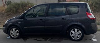 Renault Grand Scenic 2005