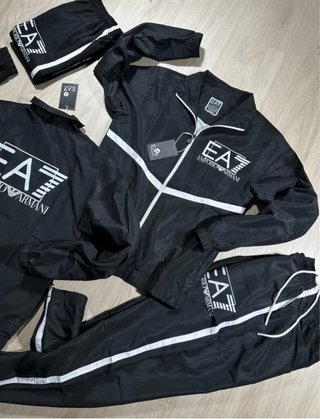 Conjunto chándal emporio armani negro