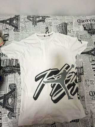 Camiseta Jordan Blanca