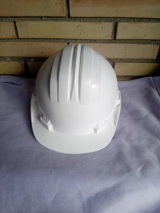 Casco de seguridad blanco