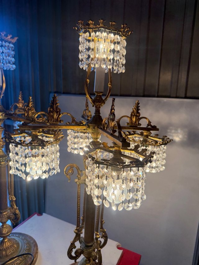 Pareja de Lámparas Antiguas con Cristal Tallado