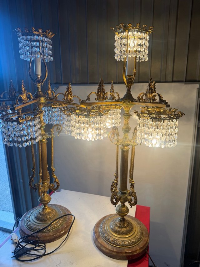 Pareja de Lámparas Antiguas con Cristal Tallado