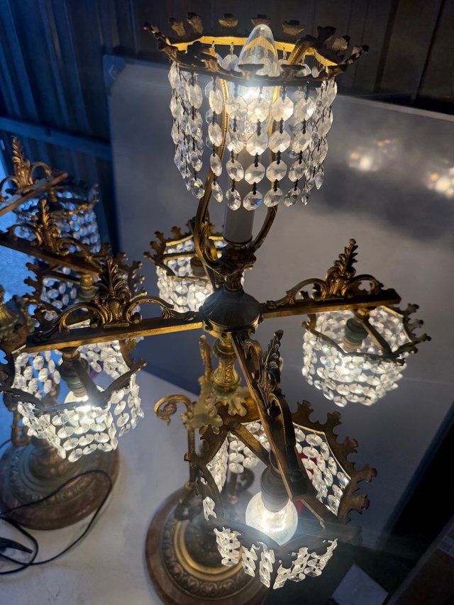 Pareja de Lámparas Antiguas con Cristal Tallado