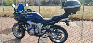 Yamaha Fazer 600 FZ6 Azul y Plata