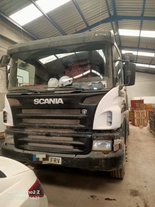 Camión hormigonera Scania